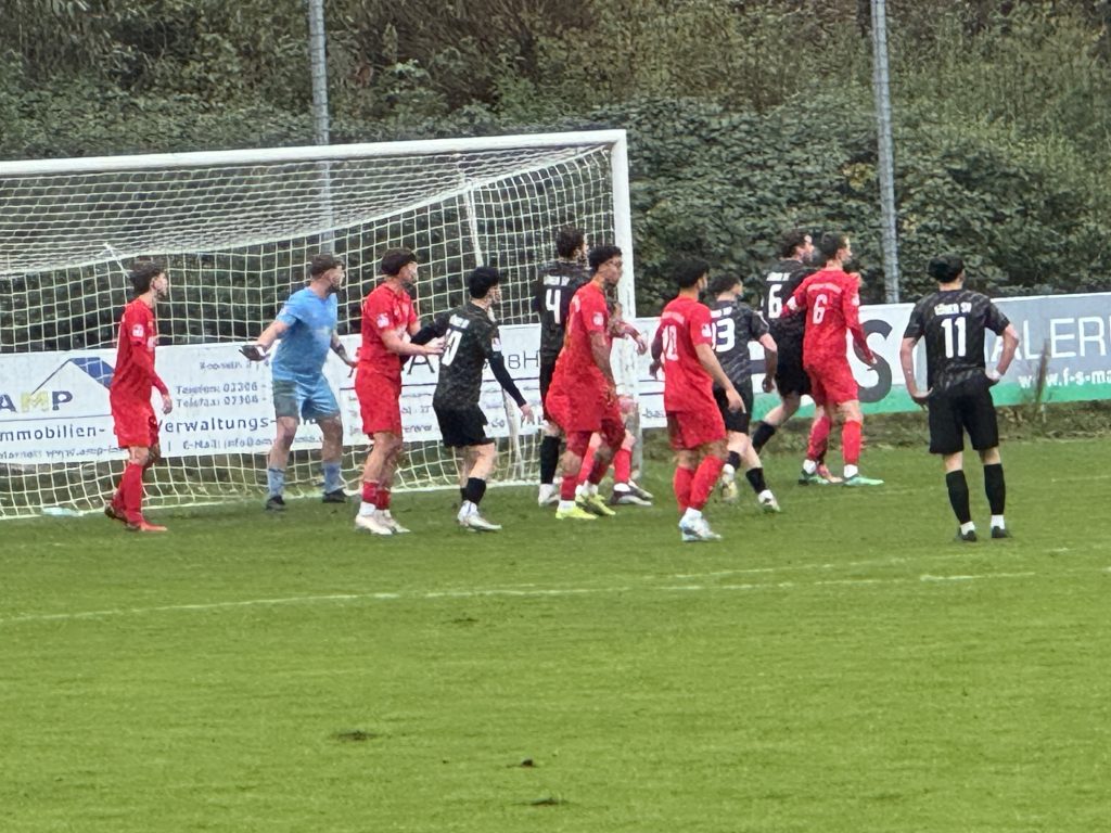 LSV drückt, bleibt aber ohne Sieg. © rur