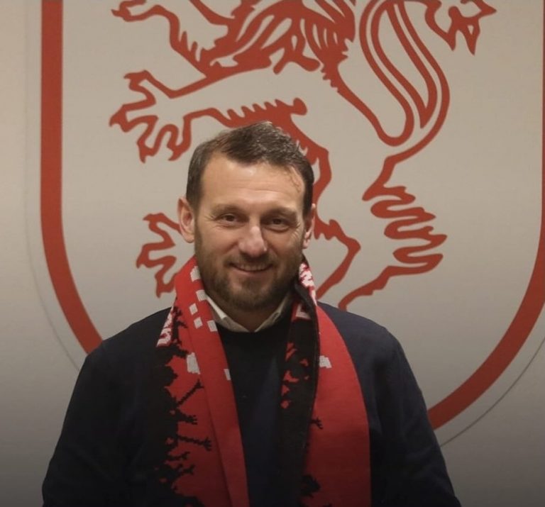 Mit Focus auf den neuen Spielplan starten Coach Dimitrios Kalpakidis und seine Lüner Löwen in die Saison.
