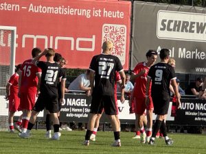 Spitzenreiter SC Peckeloh sucht seine Chance. © rur