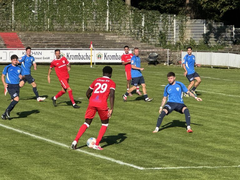 Der LSV drängt auf den Sieg gegen SC Herford © rur